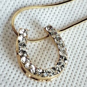 Swarovski Elements Gold Tone Lucky Horseshoe Horse Shoe Necklace Made in USA NEW